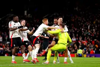 Fulham, 117 Yıl Sonra United'ı Eledi!