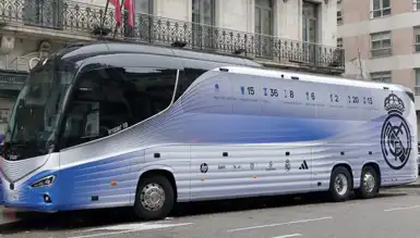 Şampiyonlar Ligi Sonrası Otobüs Kazası!