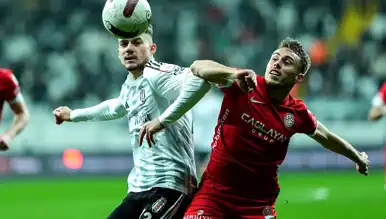 Beşiktaş, Antalyaspor'a Konuk Oluyor! İlk 11'ler Belli