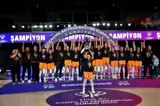 Edremit Gürespor, Kadınlar Federasyon Kupası'nda Şampiyon!