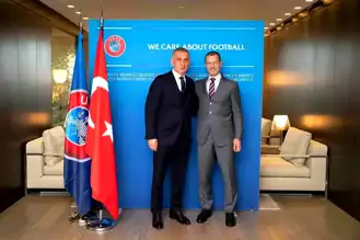 Hacıosmanoğlu, UEFA ile İstanbul'da Açılış ve EURO 2032'yi Tartıştı