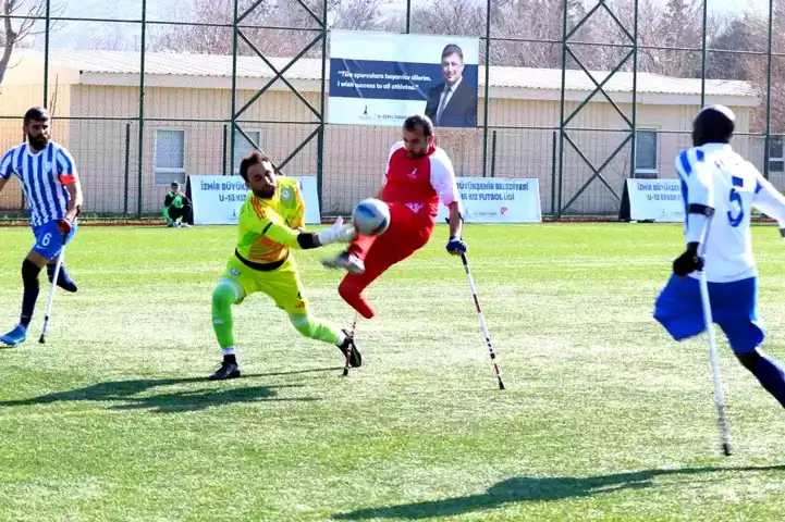 Şahinbey Belediye Spor, İzmir'i 1-0 Yendi!