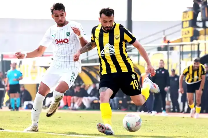 Aliağaspor, Efeler 09'u 3-0 Yendi!