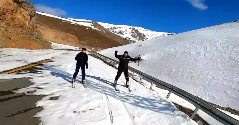 Eğribel Geçidi: Doğa Harikası Kayak Pisti!