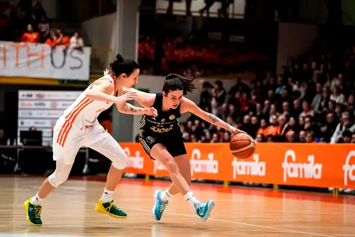 Fenerbahçe, Schio'yu Deplasmanda Yendi!