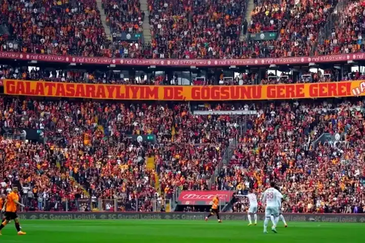 Galatasaray'ın Yeni Kalecisi: Kadıköy Panteri Mi?