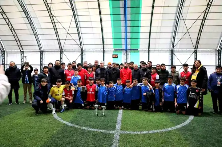 Alaca'da Geleceğin Yıldızları Futbol Turnuvası Sonuçlandı