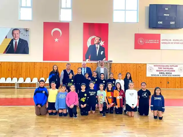 Kaymakam Güneş, Kumluca Spor Müdürlüğünü Ziyaret Etti