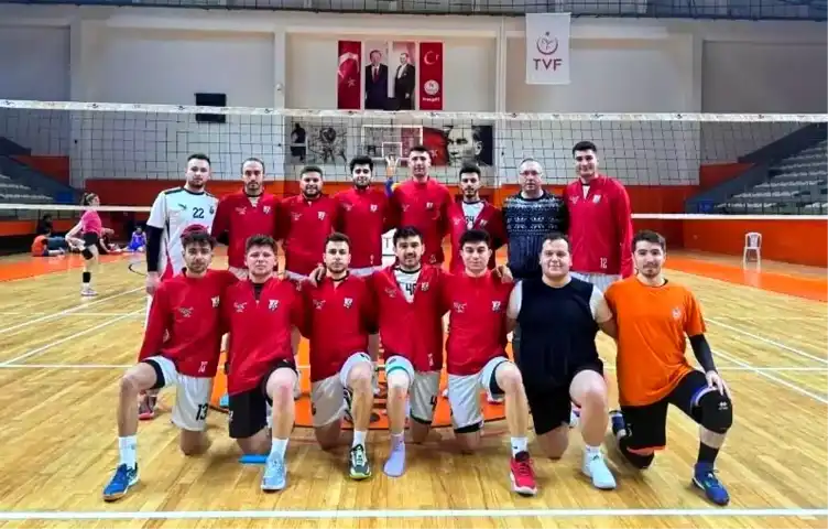 Moymulspor, Bölge Voleybol Şampiyonası'nda!