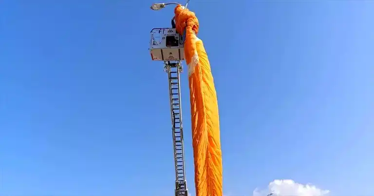 İskenderun'da Yamaç Paraşütü Kazası!